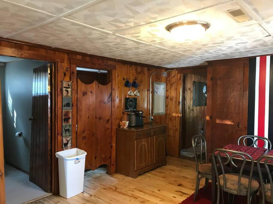 Royce'S Outpost Rustic Cabin Nearby Trails Mio Exterior photo