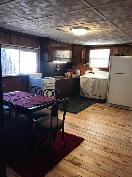 Royce'S Outpost Rustic Cabin Nearby Trails Mio Exterior photo